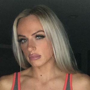 Meet your Posher, Kacie